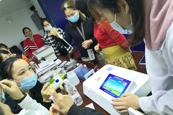 好色影院观看科技农残仪走进广西南宁市场监督局